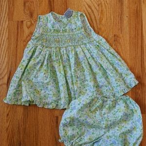 Carriage Boutiques Smocked dress and bloomers